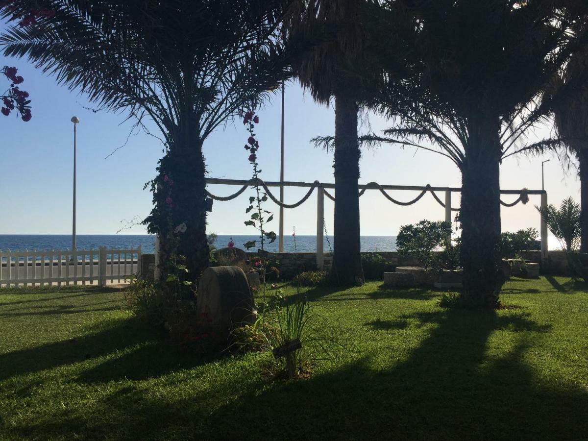 Kanali Beach House Buitenkant foto